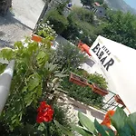Bar Restaurant Mete Hotel