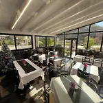 Bar Restaurant Mete Hotel Peshkepi