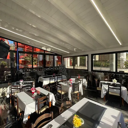 Bar Restaurant Mete * Peshkepi