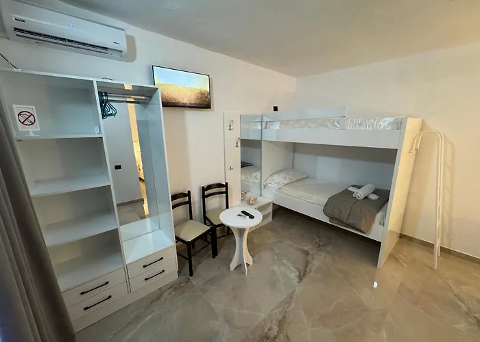 Bar Restaurant Mete Hotel *