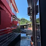 Otel Bar Restaurant Mete Peshkepi