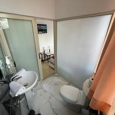 Szálloda Bar Restaurant Mete Peshkepi