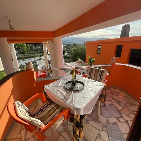 Hotel Bar Restaurant Mete *