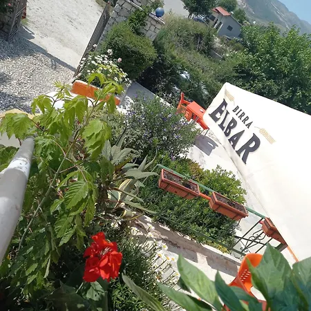 Bar Restaurant Mete Hotel