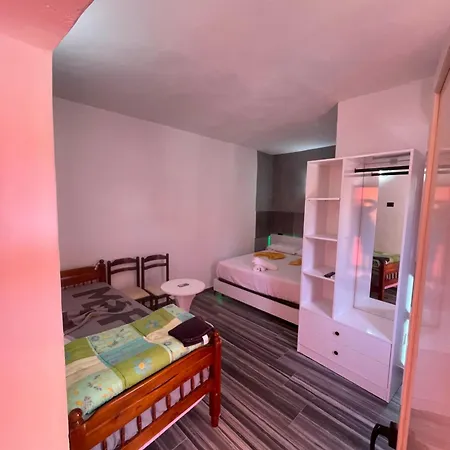 Bar Restaurant Mete * Peshkepi